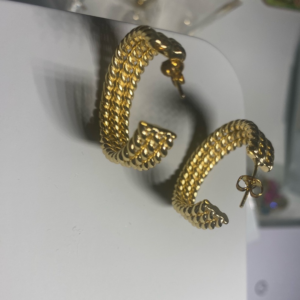 Earings each for 25$and ring for 15$
